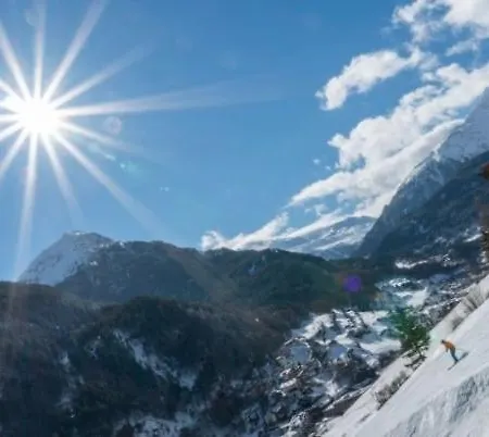 Arno מלון דירות