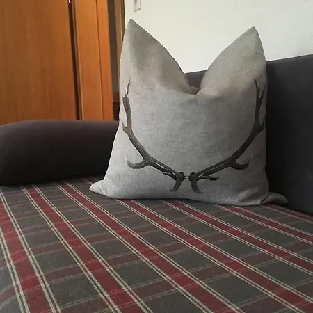 Arno מלון דירות 3*