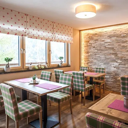 Arno Hotel apartamentowy Sölden